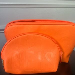 NWT Beis Cosmetic Pouch Set in Orange Creamsicle